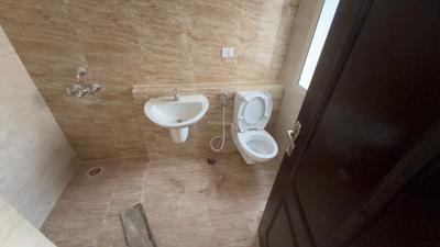 Image of 1000 Sq.ft 2 BHK Apartment / Flat for sale in Assotech The Nest, Crossings Republik, Ghaziabad for Rs. 8900000