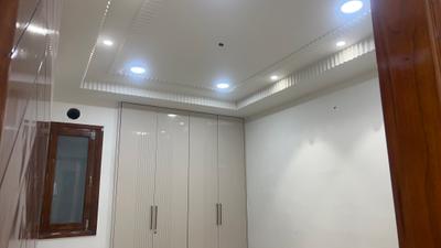 Bedroom Image of 1200 Sq.ft 3 BHK Builder Floor for sale in Sector 5 Rohini New Delhi for Rs. 23500000