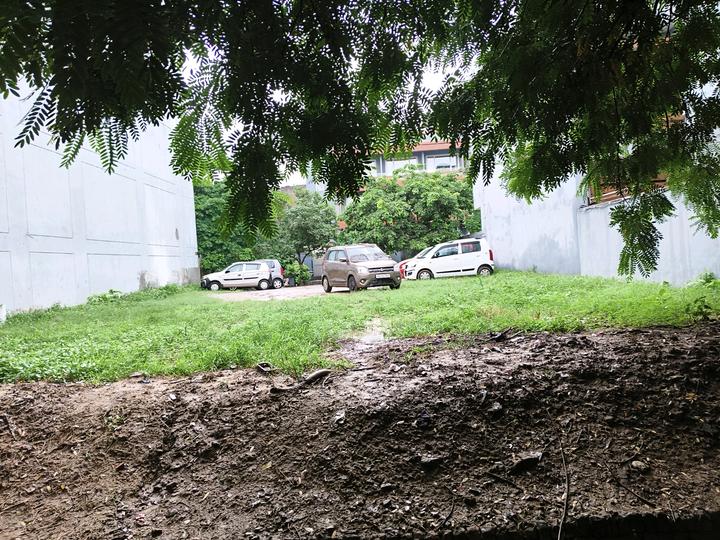 Nirvana Country Main Image 1