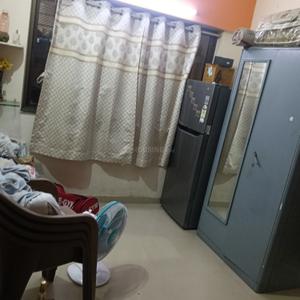 Hall Image of 325 Sq.ft 1 BHK Apartment / Flat for rent in Malad West Mumbai for Rs. 23000