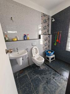 Bathroom Image of 1319 Sq.ft 3 BHK Apartment / Flat for sale in Gatala Metro Heights, Virugambakkam Chennai for Rs. 19000000