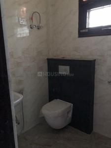Bathroom Image of 1550 Sq.ft 2 BHK Independent House for rent in Gomti Nagar Lucknow for Rs. 19000