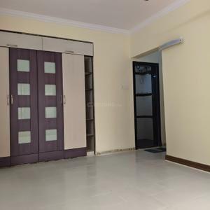 Bedroom Image of 750 Sq.ft 2 BHK Apartment / Flat for rent in Dheeraj Ganga Apartments, Malad West Mumbai for Rs. 60000