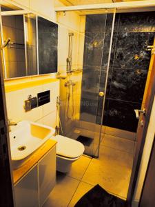 Bathroom Image of 1800 Sq.ft 3 BHK Apartment / Flat for sale in Edappally Kochi for Rs. 16500000
