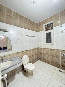 Bathroom Image of 1700 Sq.ft 4 BHK Independent House for rent in Ansal C1 - Block, Palam Vihar Gurgaon for Rs. 43000