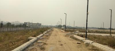 Image of 1035 Sq.ft Residential Plot / Land for sale in Brickklin Sillicon Valley, Sector 70, Faridabad for Rs. 12300000