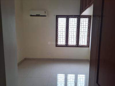 Bedroom Image of 5000 Sq.ft 7 BHK Independent House for rent in Kottivakkam Chennai for Rs. 250000
