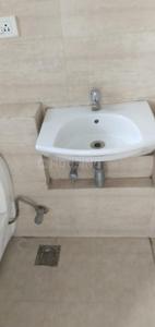 Bathroom Image of 1100 Sq.ft 2 BHK Apartment / Flat for sale in Godrej Garden City, Jagatpur Ahmedabad for Rs. 3900000