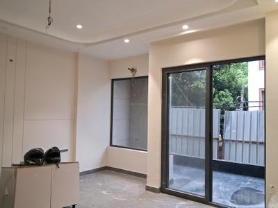 Bedroom Image of 2700 Sq.ft 4 BHK Builder Floor for sale in Paschim Vihar New Delhi for Rs. 62000000