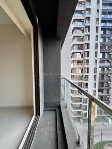 Balcony Image of 600 Sq.ft 1 BHK Apartment / Flat for rent in Unique Vistas, Thane West Thane for Rs. 35000