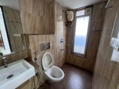 Image of 1150 Sq.ft 3 BHK Apartment / Flat for rent in Lodha Amara, Kolshet, Thane for Rs. 52000