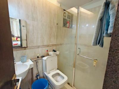 Bathroom Image of 1450 Sq.ft 2 BHK Villa for sale in Rohan Mithila, Viman Nagar Pune for Rs. 30000000