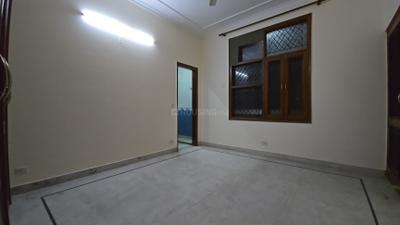 Bedroom Image of 2800 Sq.ft 4 BHK Independent House for rent in Altura Green Park Luxury Floors, Green Park Extension New Delhi for Rs. 110000