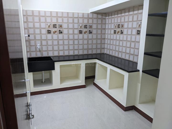 Builder floor  Kitchen 1