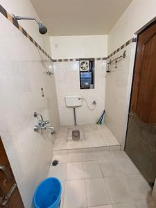 Bathroom Image of 1850 Sq.ft 3 BHK Apartment / Flat for rent in Lalpur Ranchi for Rs. 30000