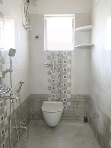 Common Bathroom Image of 1031 Sq.ft 2 BHK Apartment / Flat for sale in Thakurpukur Kolkata for Rs. 4250000