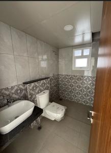 Bathroom Image of 1400 Sq.ft 3 BHK Apartment / Flat for sale in Prestige Green Gables, Panathur Bengaluru for Rs. 32000000