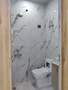 Common Bathroom Image of 850 Sq.ft 2 BHK Builder Floor for sale in Indirapuram Ghaziabad for Rs. 6200000