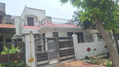 Image of 2152 Sq.ft 2 BHK Independent House for sale in Omicron 1A, Greater Noida for Rs. 30500000