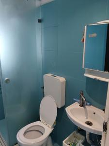 Common Bathroom Image of 1000 Sq.ft 3 BHK Apartment / Flat for sale in Godrej Garden City, Chandkheda Ahmedabad for Rs. 8000000