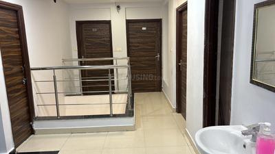 Bathroom Image of 300 Sq.ft 1 RK Apartment / Flat for rent in Mahal Amritsar for Rs. 15000