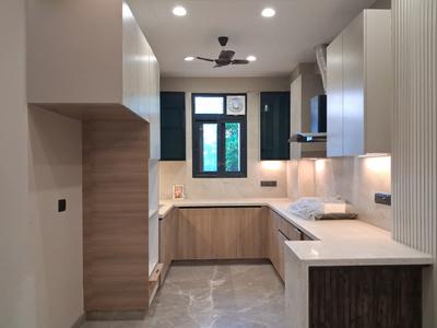 Kitchen Image of 1350 Sq.ft 3 BHK Builder Floor for sale in Paschim Vihar New Delhi for Rs. 27500000