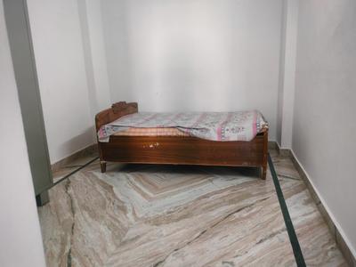 Bedroom Image of 500 Sq.ft 1 BHK Apartment / Flat for rent in Maidan Garhi New Delhi for Rs. 12000