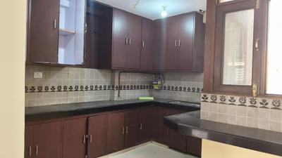 Kitchen Image of 2050 Sq.ft 3.5 BHK Apartment / Flat for rent in   Veena Residency, Sector 22 Dwarka New Delhi for Rs. 52000