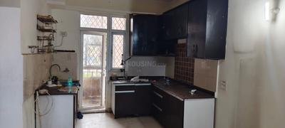 Kitchen Image of 1200 Sq.ft 3 BHK Apartment / Flat for rent in Amrapali Zodiac, Sector 120 Noida for Rs. 26000