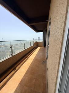 Balcony Image of 2400 Sq.ft 4 BHK Apartment / Flat for sale in Lokhandwala Minerva, Worli Mumbai for Rs. 115000000