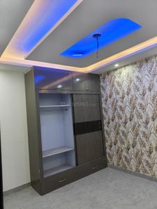 Bedroom Image of 950 Sq.ft 3 BHK Builder Floor for rent in Guru Ji Welfare Homes, Dwarka Mor New Delhi for Rs. 20000