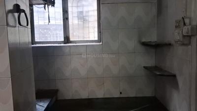 Bathroom Image of 250 Sq.ft 1 RK Apartment / Flat for sale in Sewri Mumbai for Rs. 10000000