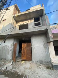 Image of 450 Sq.ft 2.5 BHK Independent House for sale in Sector 3A, Gurgaon for Rs. 8500000