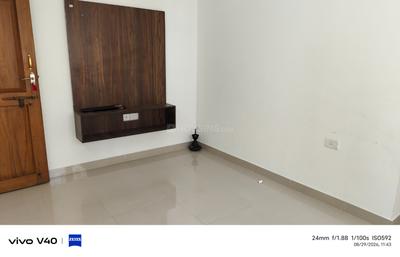 Bedroom Image of 857 Sq.ft 2 BHK Apartment / Flat for rent in Sholinganallur Chennai for Rs. 25000