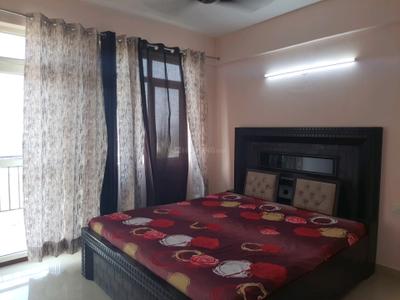 Bedroom Image of 800 Sq.ft 2 BHK Apartment / Flat for rent in Suncity Avenue 76, Sector 76 Gurgaon for Rs. 34000