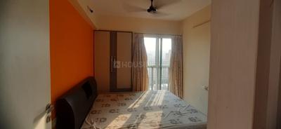 Bedroom Image of 1065 Sq.ft 2 BHK Apartment / Flat for sale in Rustomjee Urbania, Thane West Thane for Rs. 15100000