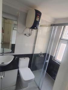 Bathroom Image of 1850 Sq.ft 3 BHK Apartment / Flat for rent in Vaswani Exquisite, K R Puram Bengaluru for Rs. 92000