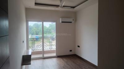 Living Room Image of 1600 Sq.ft 3 BHK Builder Floor for rent in Raj One Good Earth, Sector 71 Gurgaon for Rs. 43000