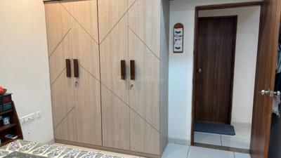 Bedroom Image of 1280 Sq.ft 2 BHK Apartment / Flat for rent in Adani Aster Neo, Shantigram Ahmedabad for Rs. 34000