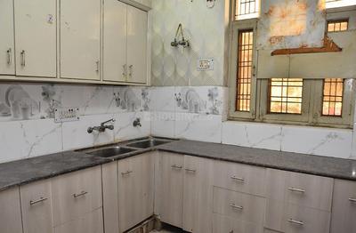 Kitchen Image of SURABHI HOUSE in Sector 32, Faridabad