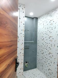 Common Bathroom Image of 1350 Sq.ft 4 BHK Builder Floor for sale in Bharat Vihar New Delhi for Rs. 15000000