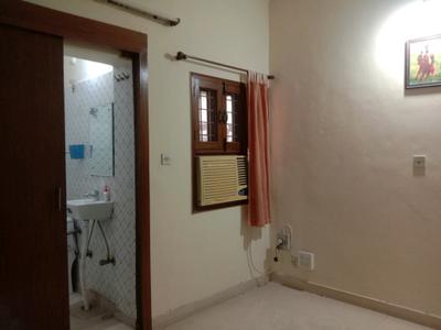 Bedroom Image of 1400 Sq.ft 2.5 BHK Apartment / Flat for sale in DDA Flats Vasant Kunj, Vasant Kunj New Delhi for Rs. 40000000