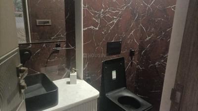 Bathroom Image of 1800 Sq.ft 3 BHK Apartment / Flat for rent in Adarsh Nagar Jaipur for Rs. 50000