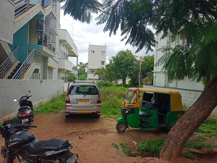 Veeranjinappa Layout Main Image 1