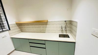Kitchen Image of 800 Sq.ft 1 BHK Builder Floor for rent in Vishnu Puri Colony Indore for Rs. 15000