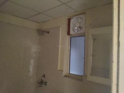 Bathroom Image of 800 Sq.ft 2 BHK Apartment / Flat for rent in Pyramid Elite, Sector 86 Gurgaon for Rs. 18999