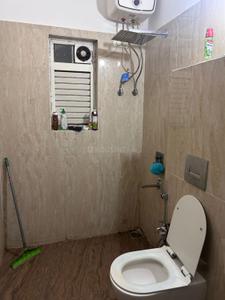 Bathroom Image of 1240 Sq.ft 2 BHK Apartment / Flat for rent in Ruparel Orion, Chembur Mumbai for Rs. 64000
