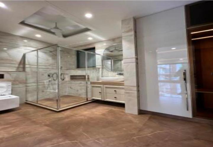 Sector 17 Main Image 1