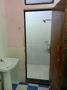 Bathroom Image of 1000 Sq.ft 2 BHK Builder Floor for rent in Guramba Lucknow for Rs. 10000