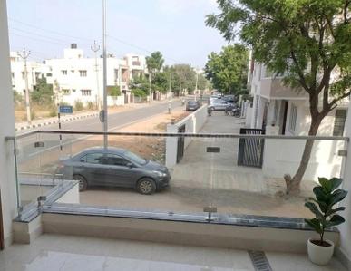 Balcony Image of 850 Sq.ft 2 BHK Builder Floor for rent in Kadugodi Bengaluru for Rs. 28000